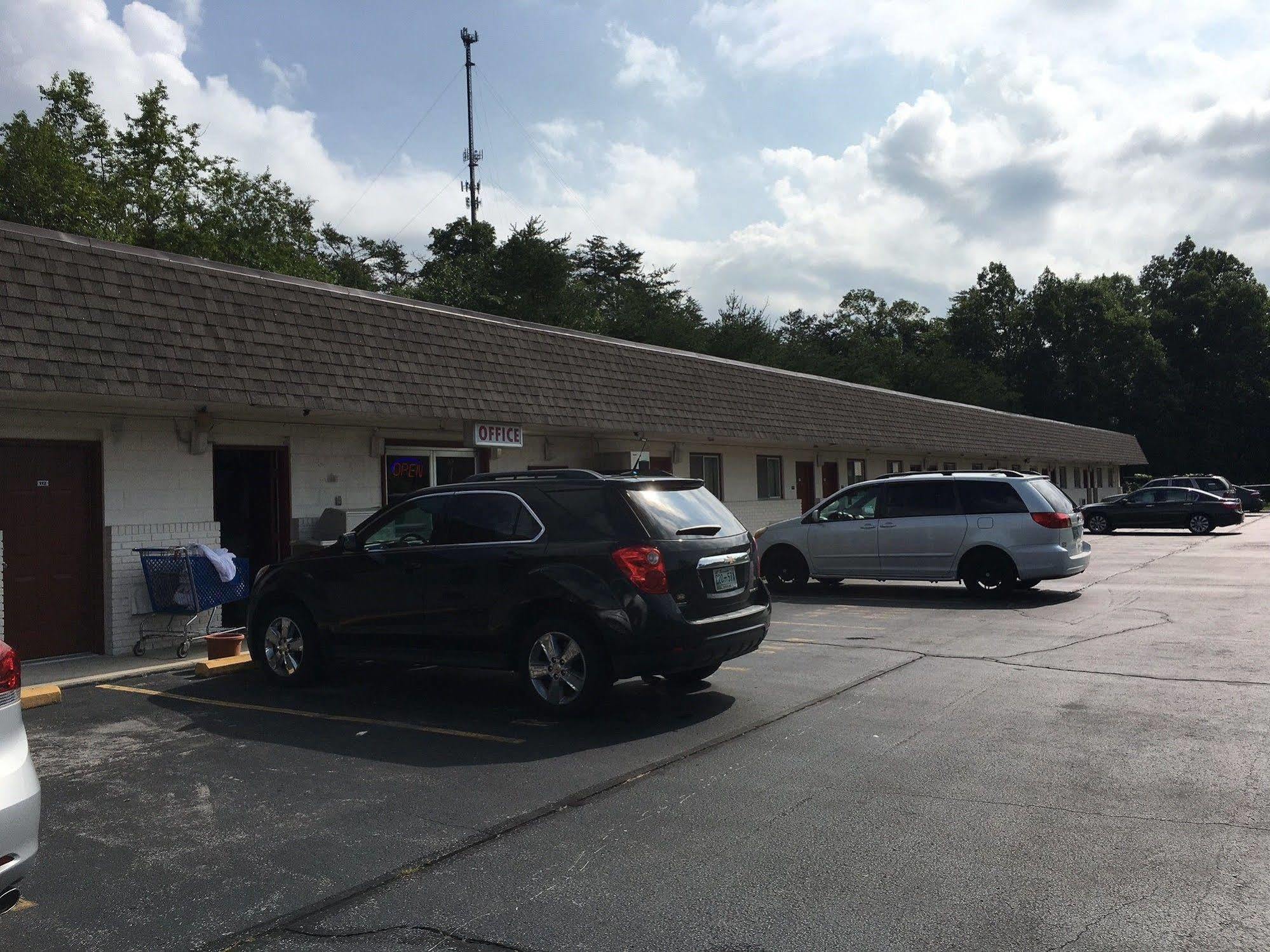 Economy Inn Crossville Extérieur photo